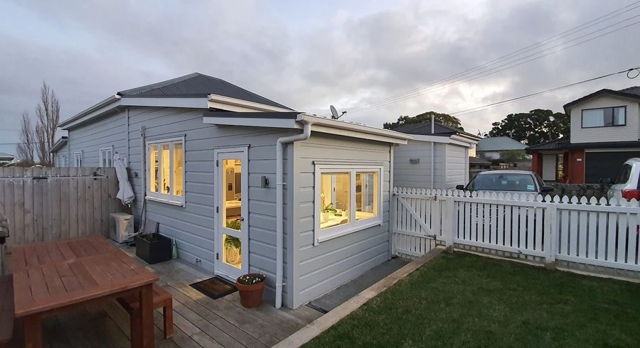  at 2/220B Church Street, Onehunga, Auckland City, Auckland