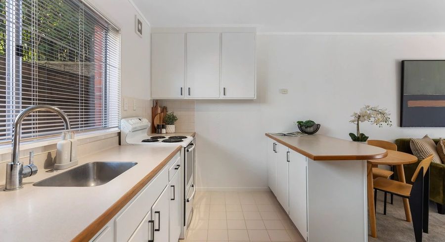  at 2/12 New Street , Saint Marys Bay, Auckland City, Auckland