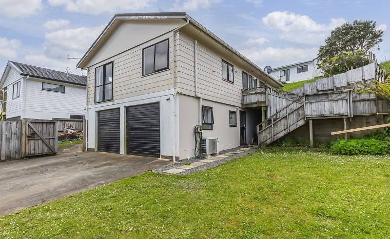  at 17 Cathie Place, Karori, Wellington
