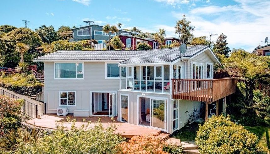  at 36 Rakeiora Grove, Korokoro, Lower Hutt