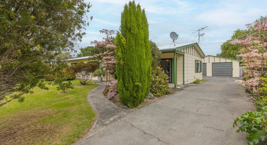 at 51 Andrew Street, Waikanae