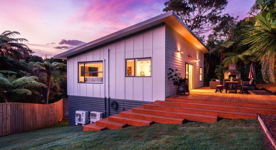  at 49d Flaxdale Street, Birkdale, North Shore City, Auckland