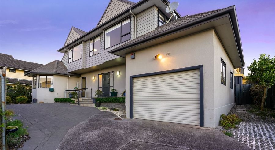  at 2/12 Santa Monica Place, Goodwood Heights, Manukau City, Auckland