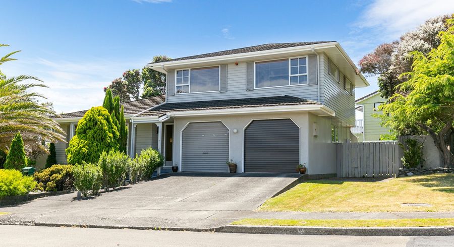  at 2 Thurso Grove, Papakowhai, Porirua, Wellington