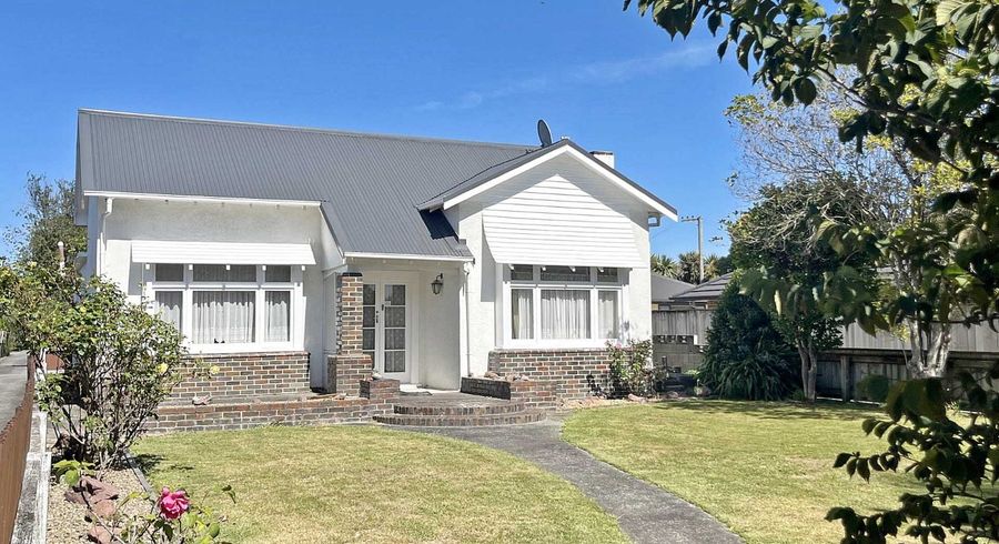  at 122 Linton Street, West End, Palmerston North