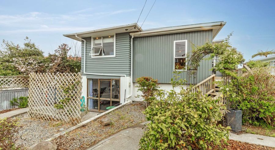  at 10 Broadhead Avenue, Tawhero, Whanganui