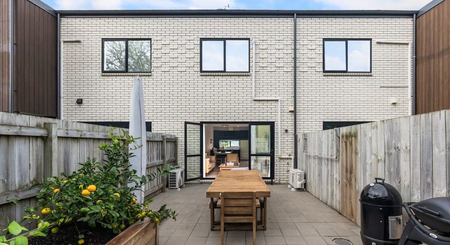  at 18 Kikorangi Lane, Mount Wellington, Auckland City, Auckland