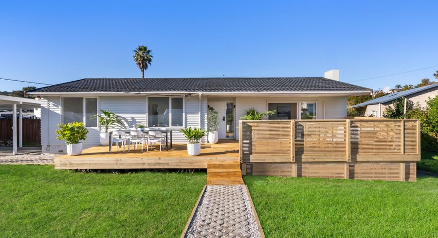  at 13 Becroft Drive, Forrest Hill, North Shore City, Auckland