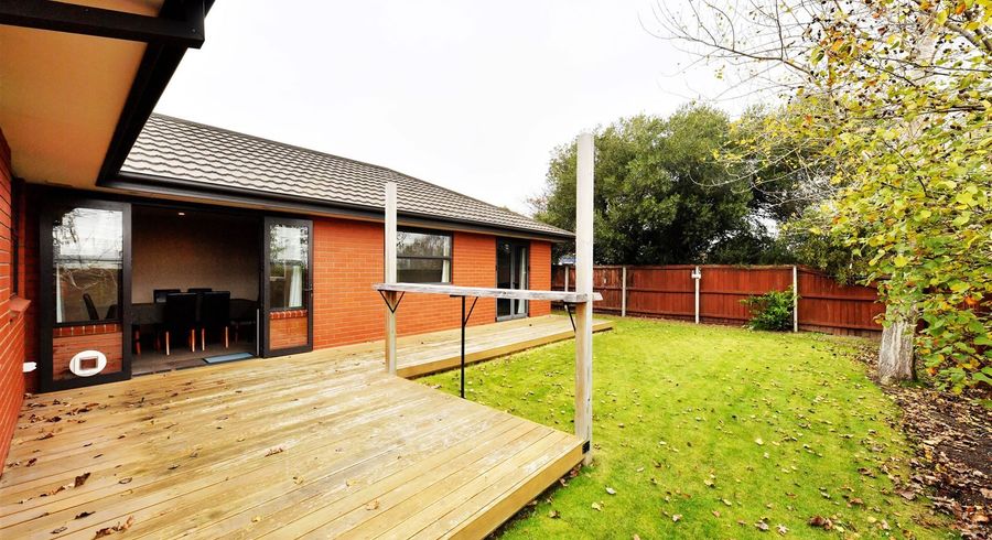  at 27 Roberts Road, Hei Hei, Christchurch