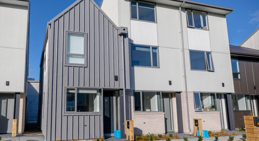  at 16/130 Richmond Street, Petone, Lower Hutt, Wellington