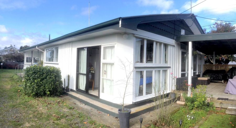  at 11 BELL ST, OTANE