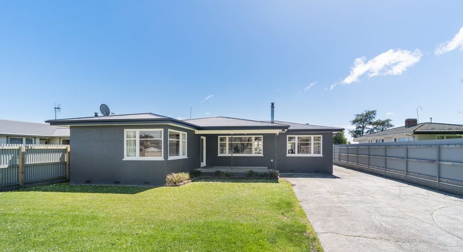  at 49 College Street, Awapuni, Palmerston North, Manawatu / Whanganui