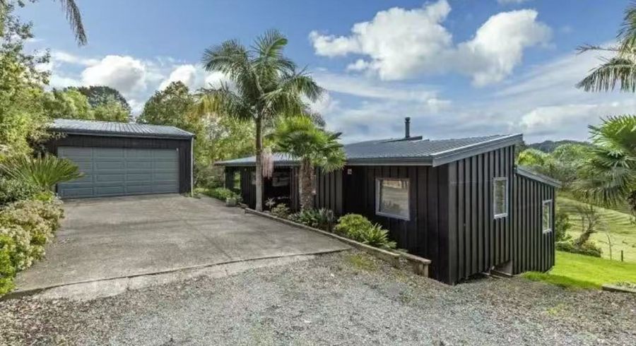  at 100 Upper Orewa Road, Silverdale