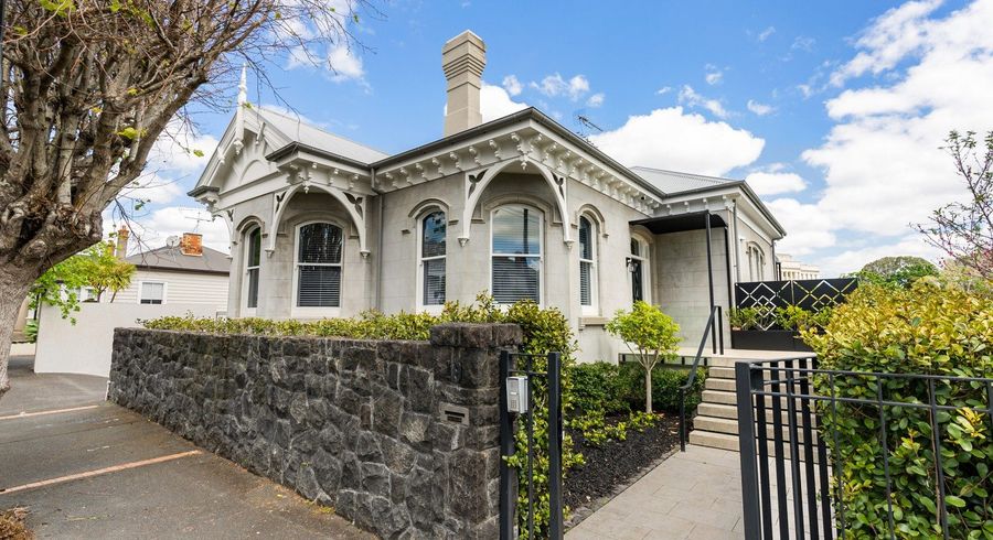  at 19 Birdwood Crescent, Parnell, Auckland City, Auckland