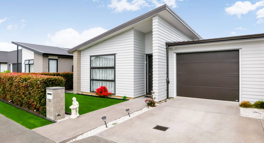  at 25 Rosslands Avenue, Karaka, Papakura
