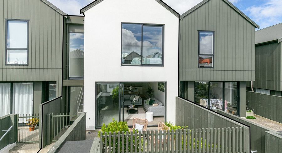  at 20/6 Oswald Crescent, Paparangi, Wellington, Wellington