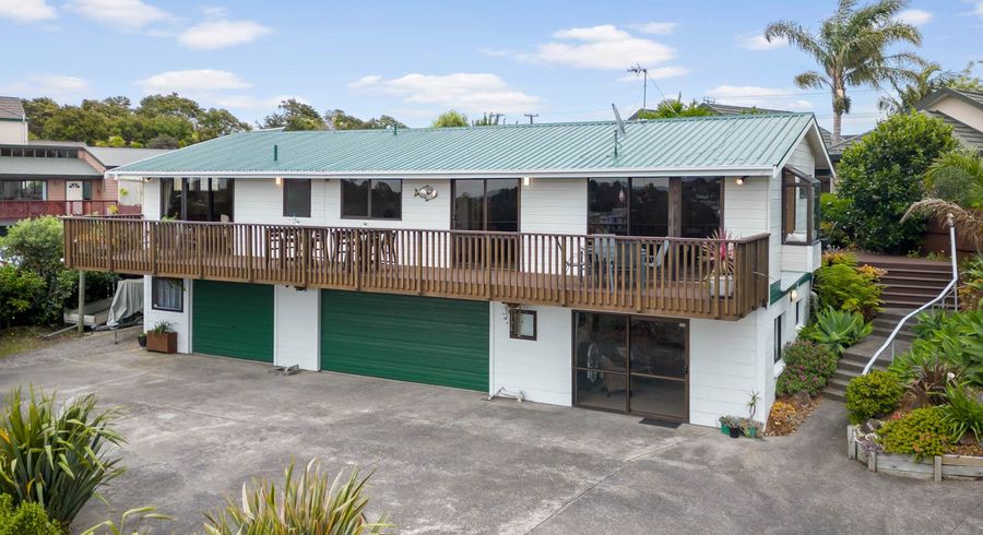  at 143 Colwill Road, Massey, Auckland
