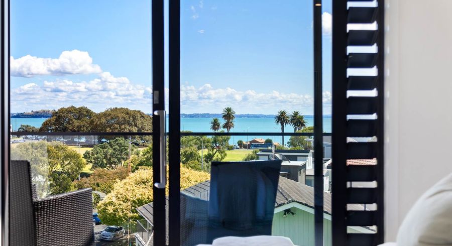  at 3/2 Kaimata Street, St Heliers, Auckland