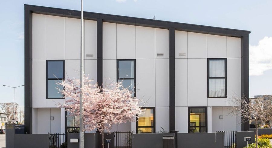  at 2/1 Buchan Street, Sydenham, Christchurch