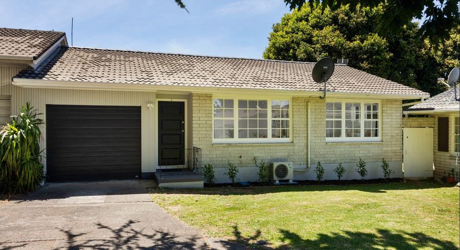  at 2/99 Panama Road, Mount Wellington, Auckland City, Auckland