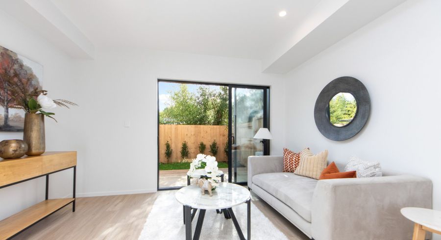  at 7/4 Serjeant Street, Henderson, Auckland