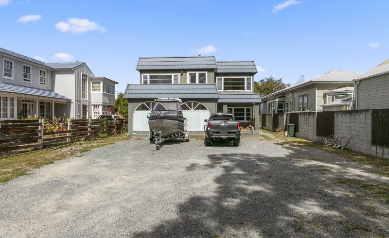  at 140 Waterloo Road, Hutt Central, Lower Hutt