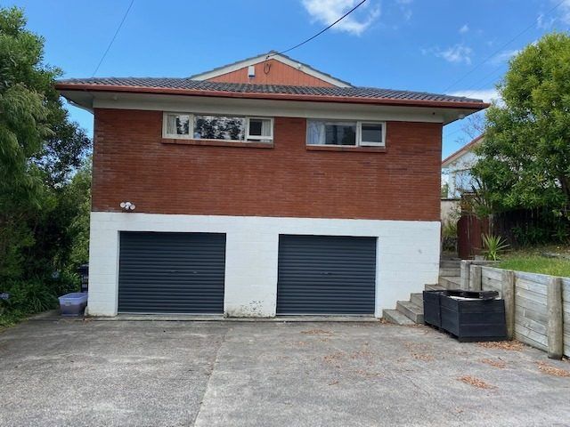  at 679 East Coast Road, Browns Bay, Auckland