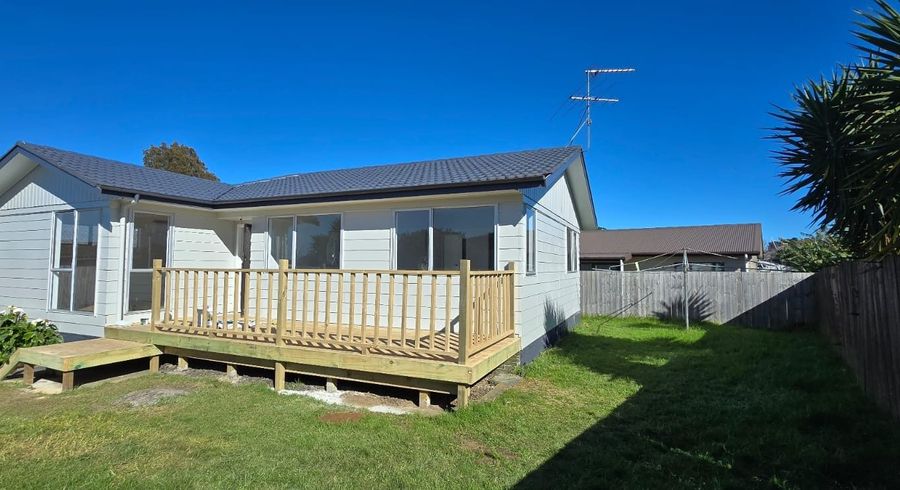  at 21 Benton Place, Manurewa, Manukau City, Auckland