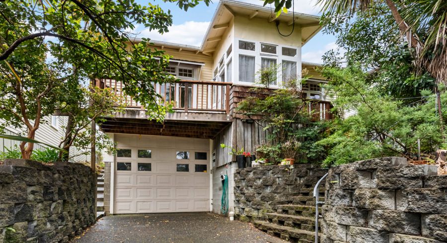  at 6 Cautley Street, Devonport, North Shore City, Auckland