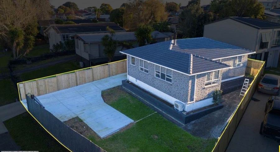  at 3 Innismara Avenue, Wattle Downs, Manukau City, Auckland