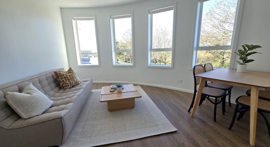  at 301/2a Oakley Avenue, Waterview, Auckland City, Auckland