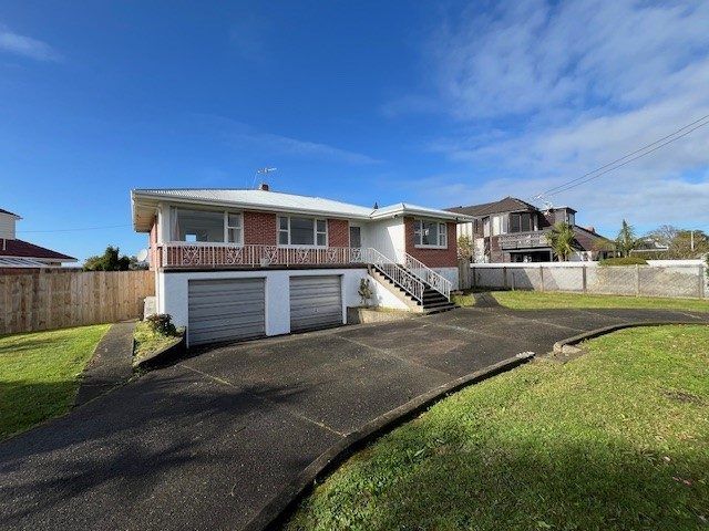  at 105 Bleakhouse Road, Mellons Bay, Manukau City, Auckland
