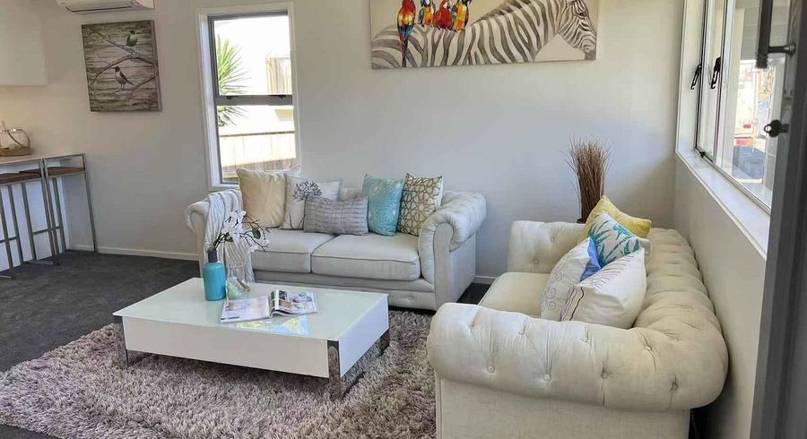  at 3/11A Bayside Avenue, Te Atatu Peninsula, Waitakere City, Auckland