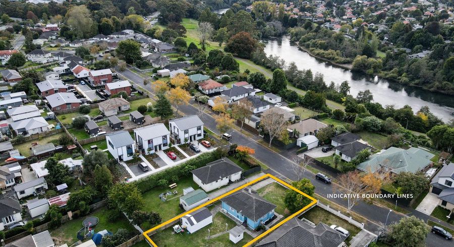  at 40 Montgomery Crescent, Bader, Hamilton, Waikato