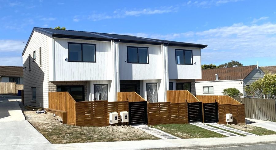  at 3/36  Santiago Cres, Unsworth Heights, North Shore City, Auckland
