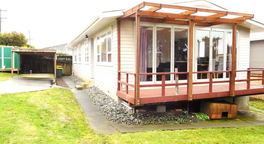 at 71 Potter Avenue, Northcote, North Shore City, Auckland