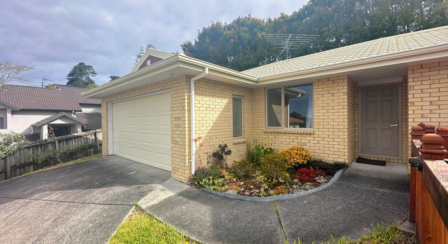  at 6D Twin Court, Albany, North Shore City, Auckland