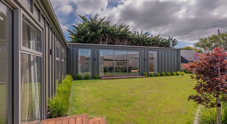  at 13 Barnfields Close, Kennedy's Bush, Christchurch City, Canterbury