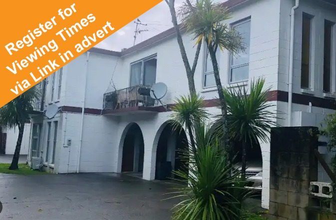  at 2/39 Woodward Road, Mount Albert, Auckland City, Auckland