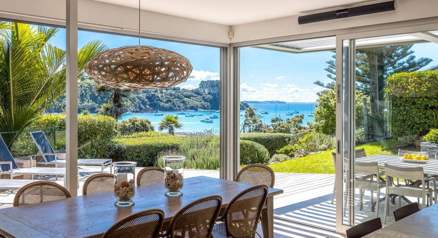  at 2 Hill Road, Palm Beach, Waiheke Island