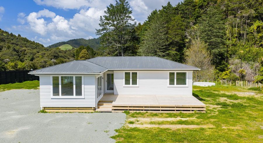  at 2523 State Highway 1, BRYNDERWYN