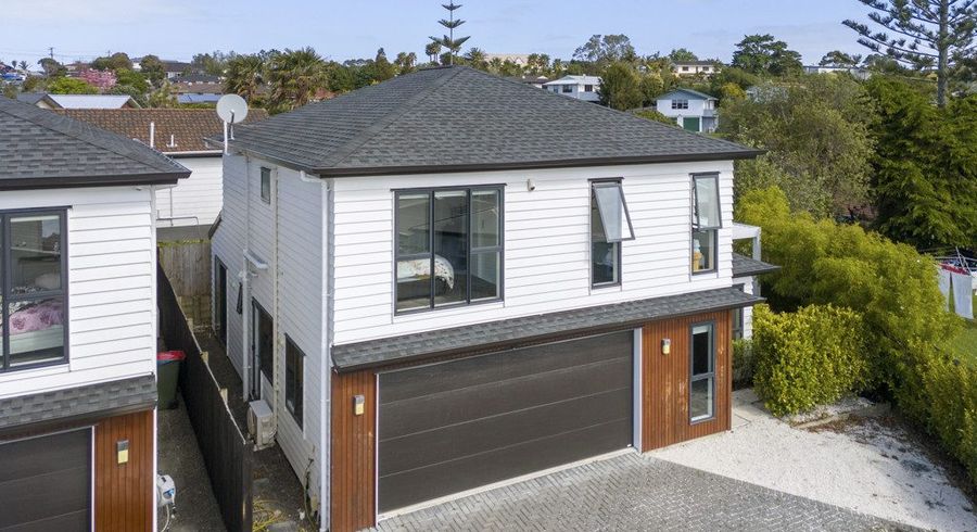  at 11B Edgewood Way, Henderson, Waitakere City, Auckland