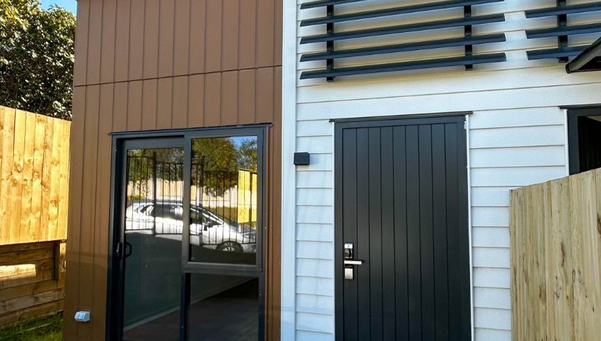  at 12/196 Royal Road, Massey East, Waitakere City, Auckland
