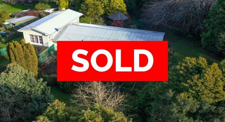  at 2 Alba Street, Centre Bush, Winton