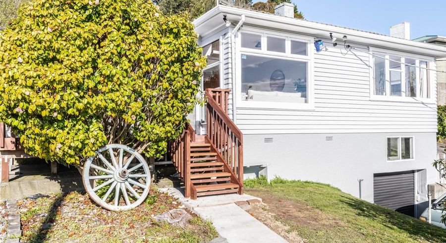  at 102 Helston Road, Paparangi, Wellington, Wellington