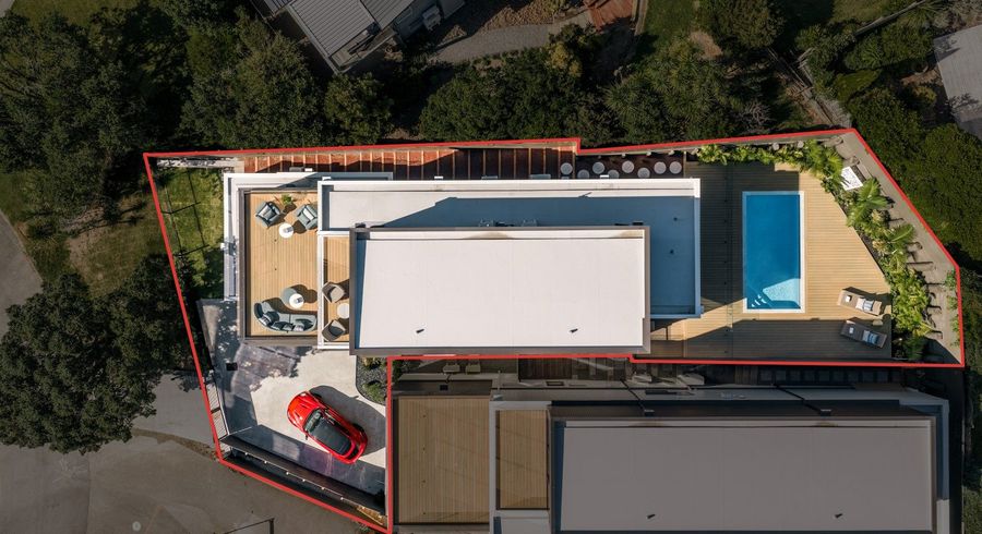  at 52 Beach Road, Castor Bay, North Shore City, Auckland