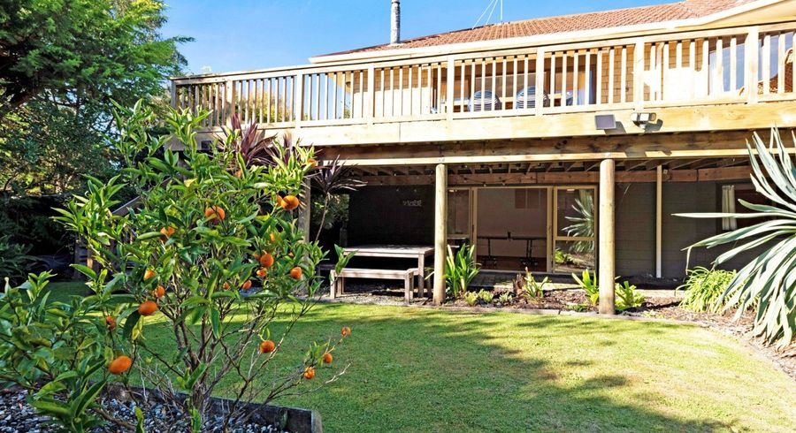  at 15A Alexander Road, Raumati Beach, Paraparaumu