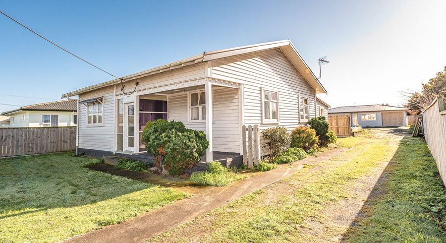  at 256 Heads Road, Gonville, Whanganui, Manawatu / Whanganui