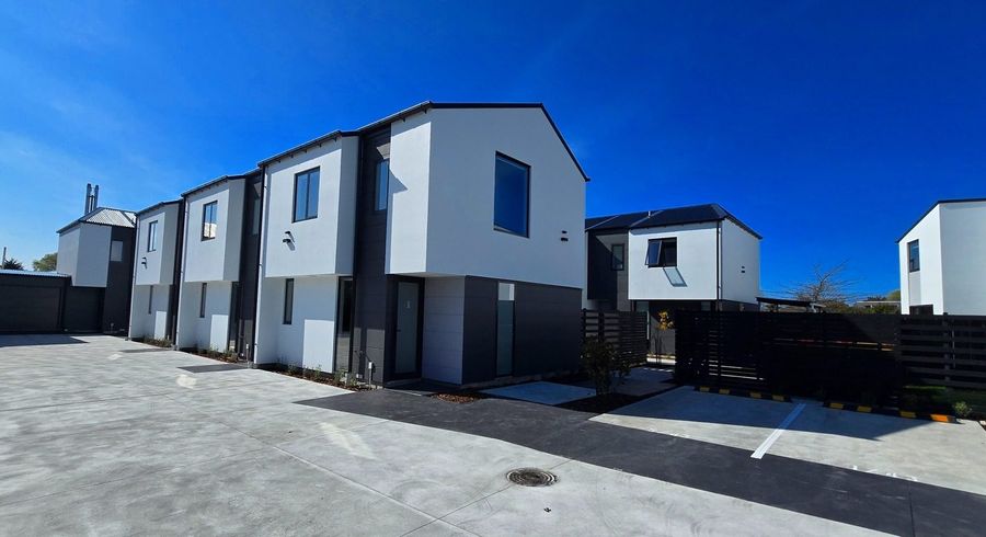  at 7/43 New Brighton Road, Shirley, Christchurch City, Canterbury