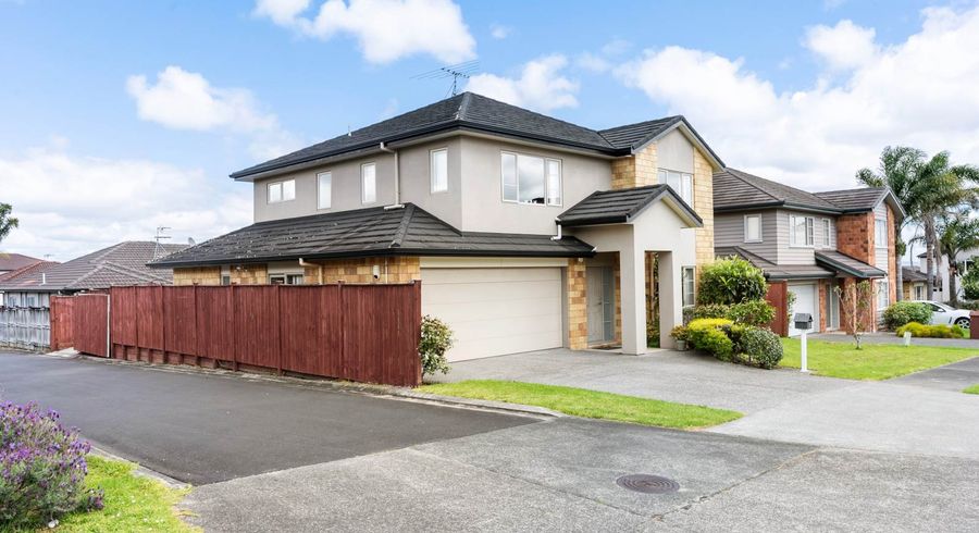  at 17 Silverwood Drive, Flat Bush, Auckland